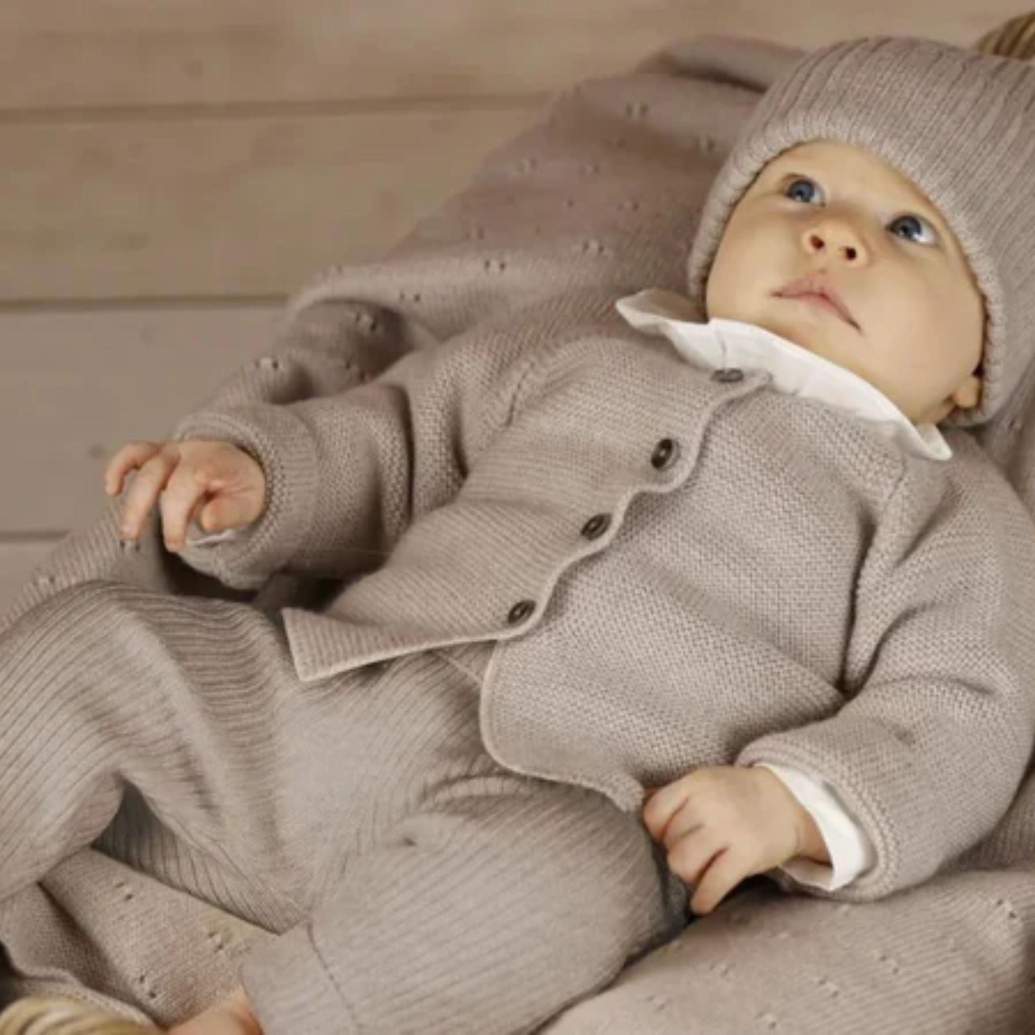 Gift set consisting of "Emil" cardigan & "Finn" leggings in camel melange