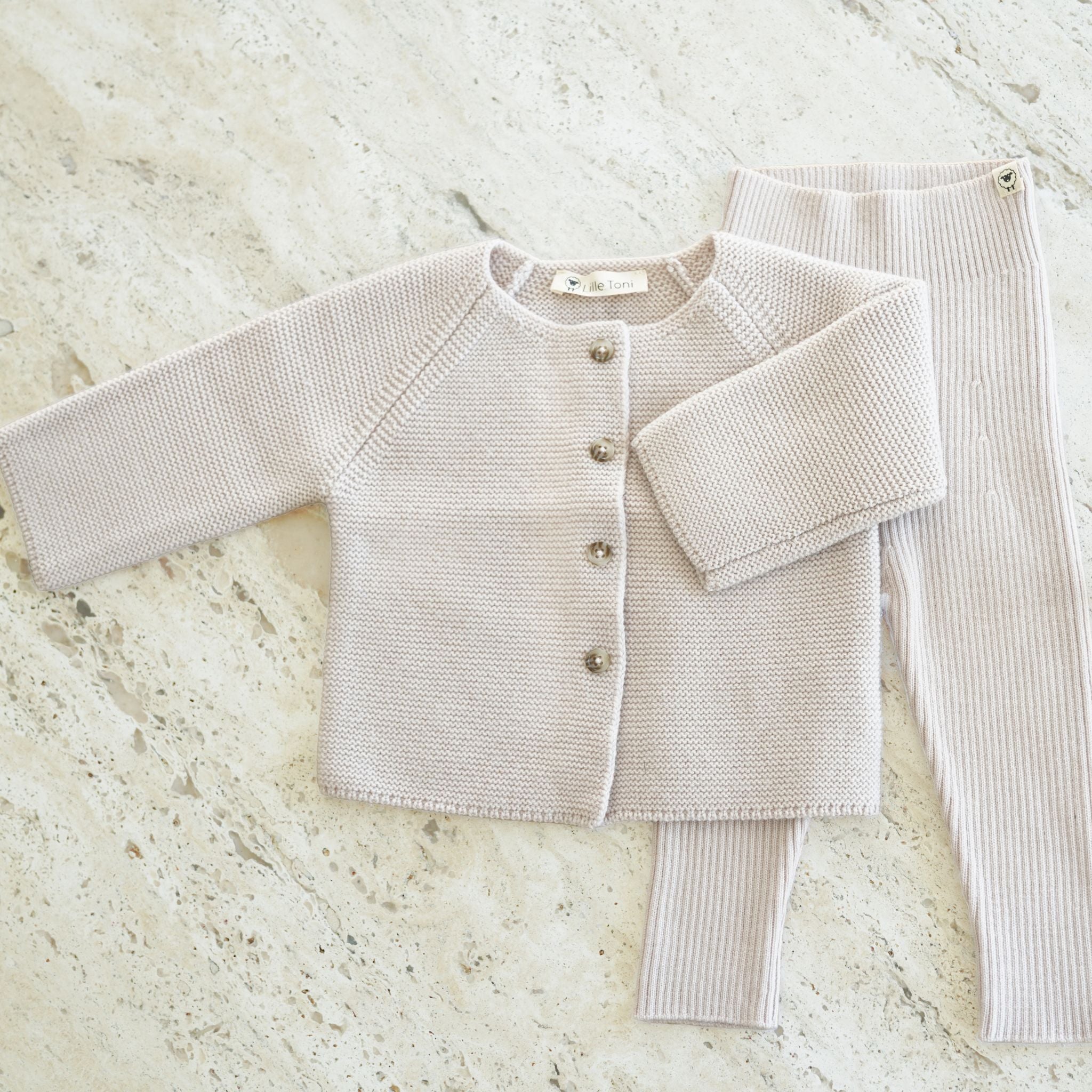 Emil cardigan in rosewood