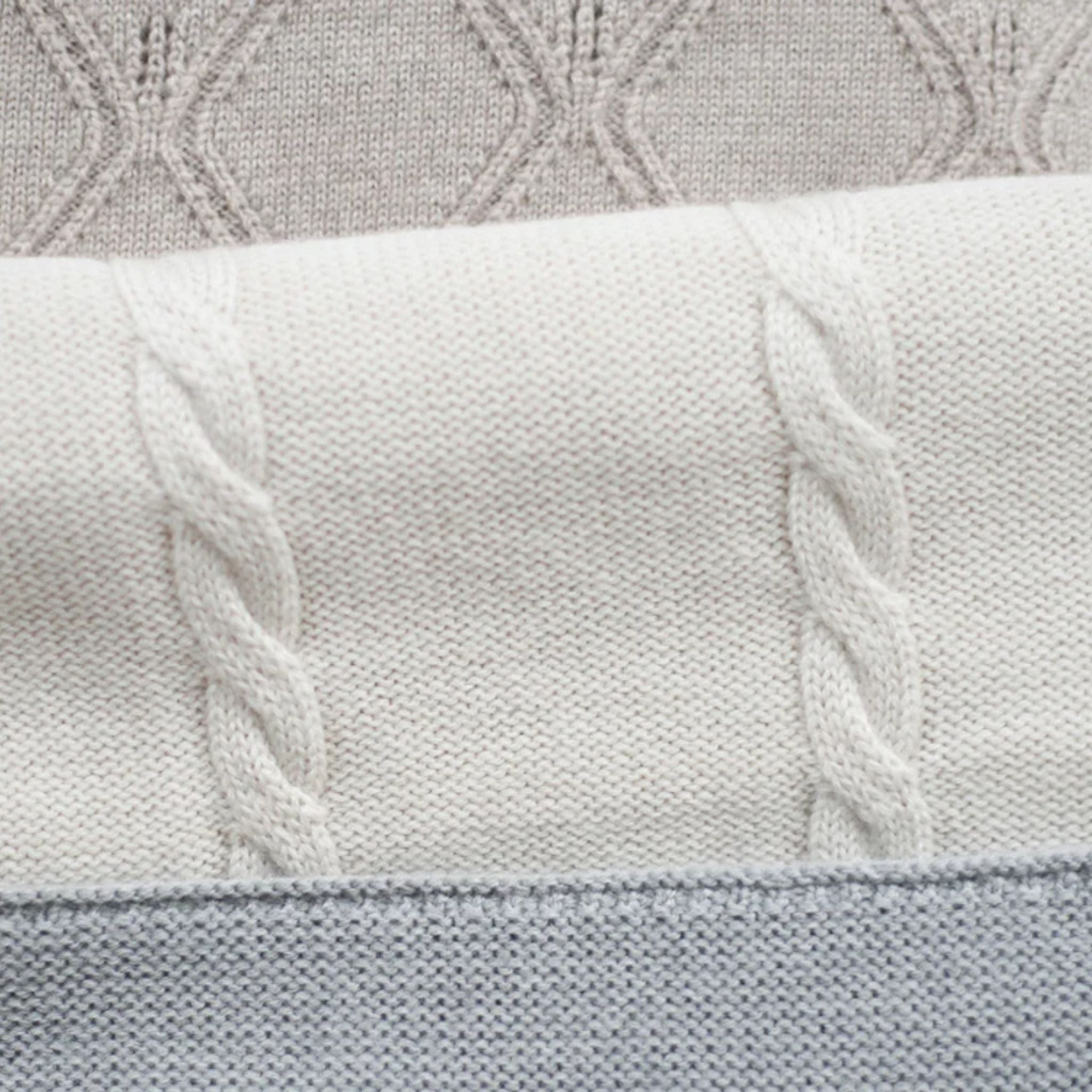 Kuscheldecke "Svea" mit Zopfmuster in creme