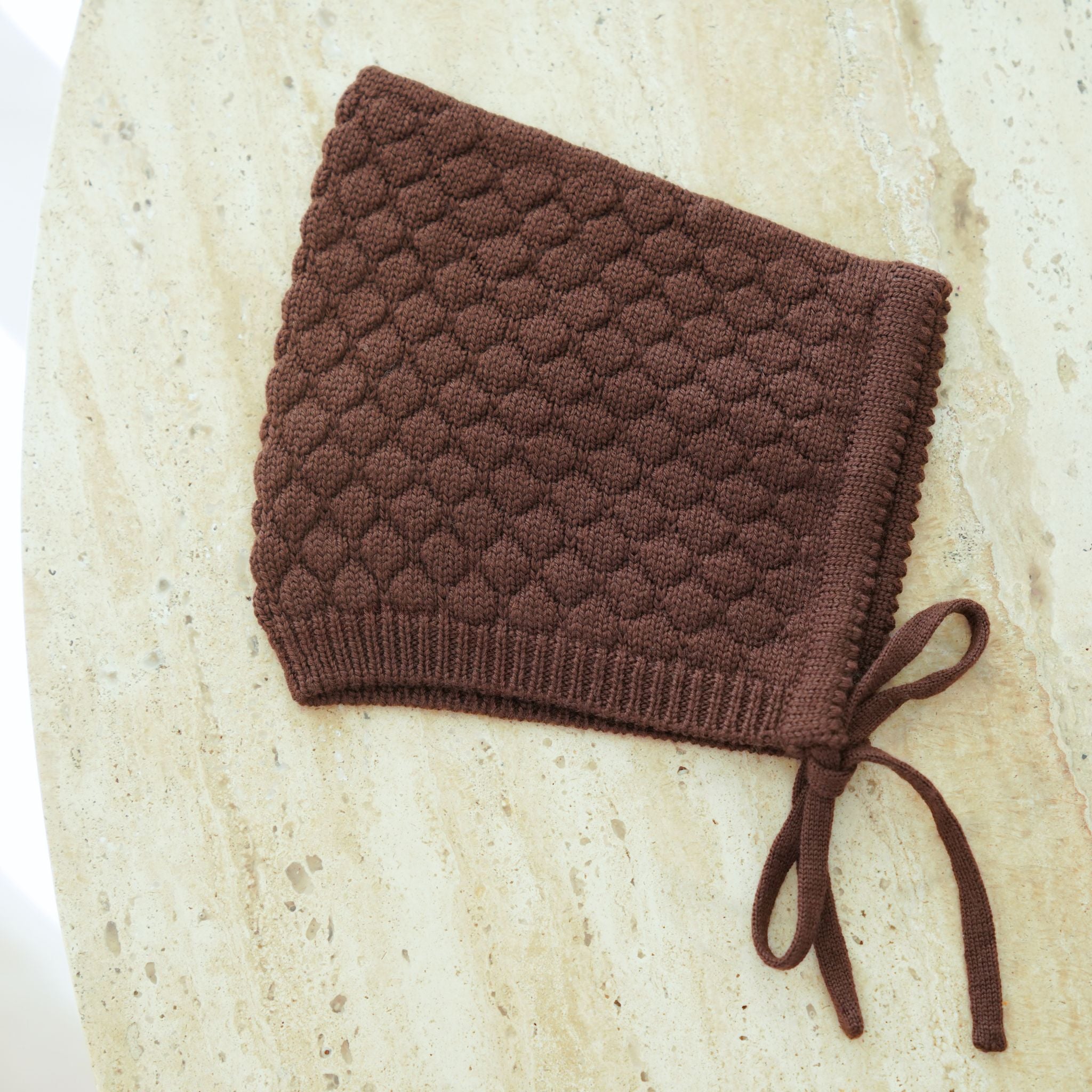 Baby bonnet "Ela" to tie in camel melange