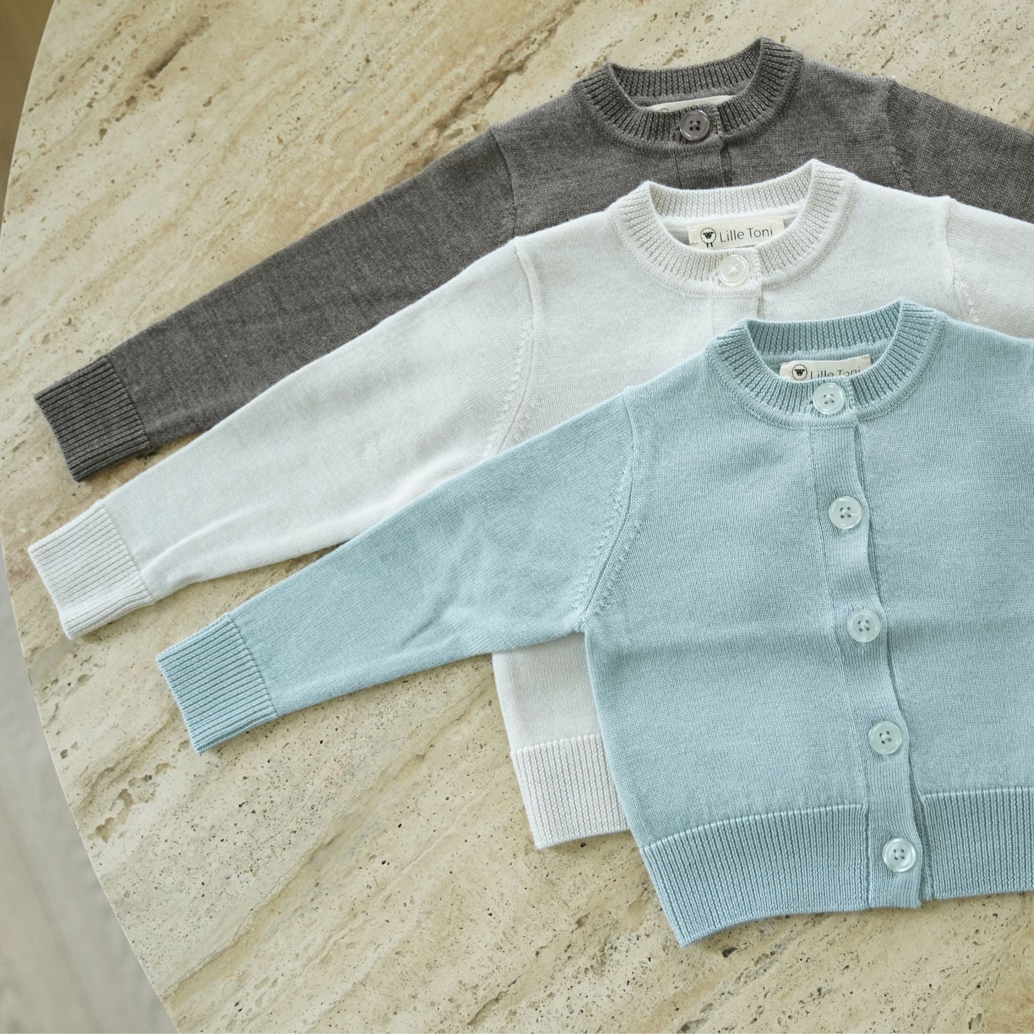 Cardigan Sofia in dusty sage