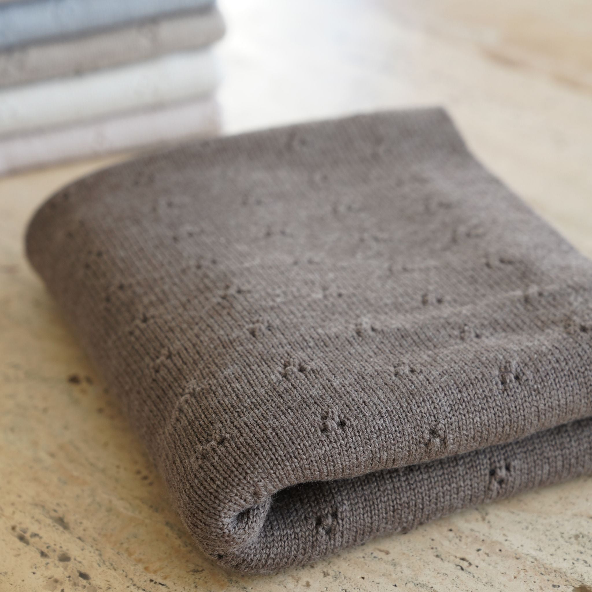 Blanket "Ida" with ajour pattern in camel melange